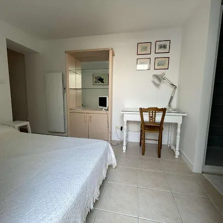 Au Coeur De La Rochelle, Proche Vieux Port, Jardin, Wifi, 2 Pers, Menage Inclus - Fr-1-246-662 Apartment La Rochelle (Charente-Maritime)